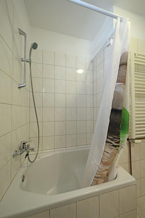 Apartments Snjezana Tisno Dış mekan fotoğraf