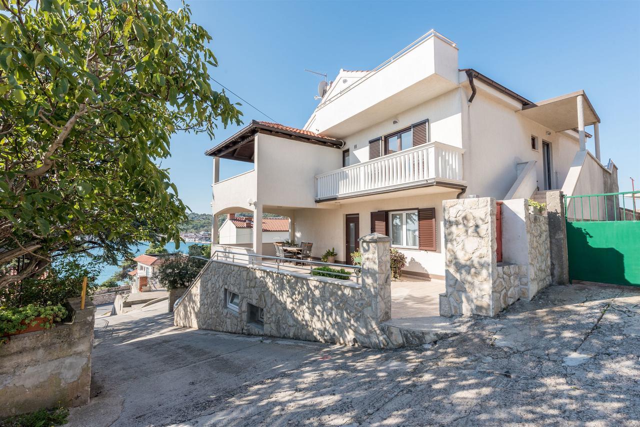 Apartments Snjezana Tisno Dış mekan fotoğraf