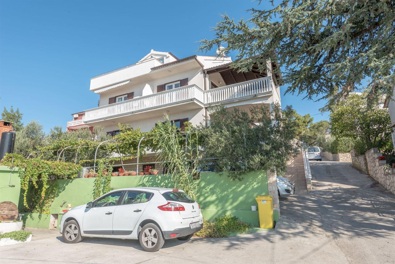 Apartments Snjezana Tisno Dış mekan fotoğraf