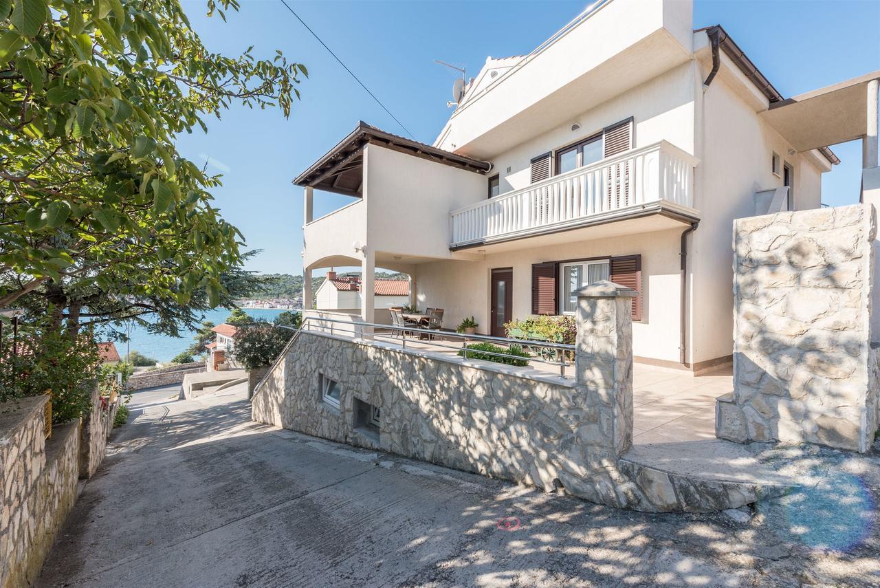 Apartments Snjezana Tisno Dış mekan fotoğraf