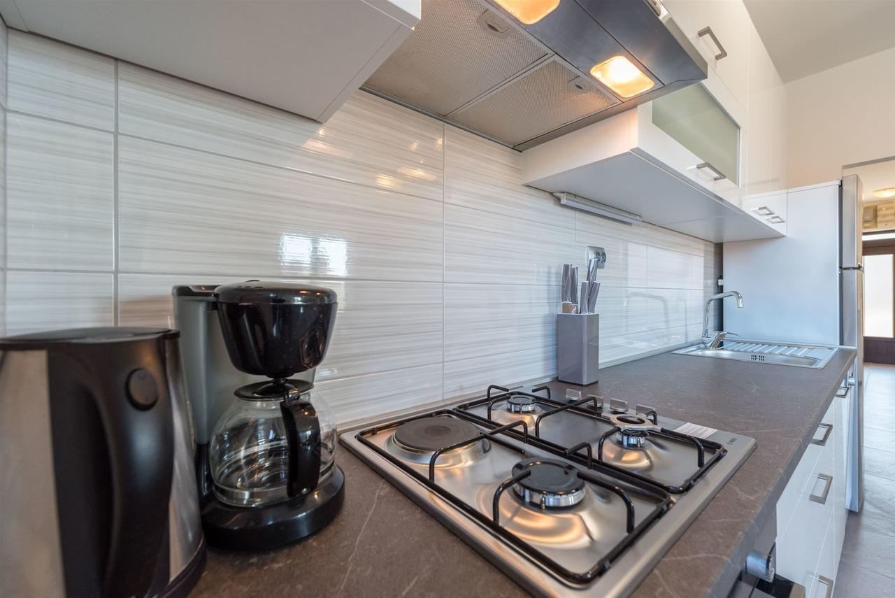Apartments Snjezana Tisno Dış mekan fotoğraf
